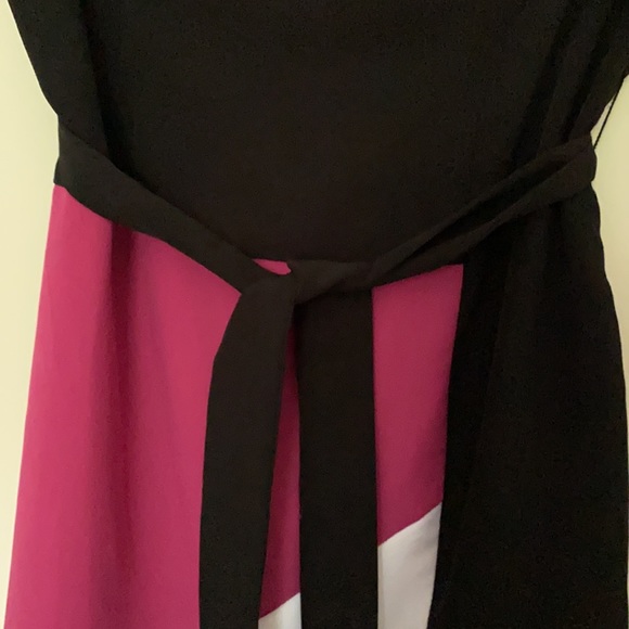 Worthington Color Block Sleeveless Sheath Style Dress - Picture 3 of 3